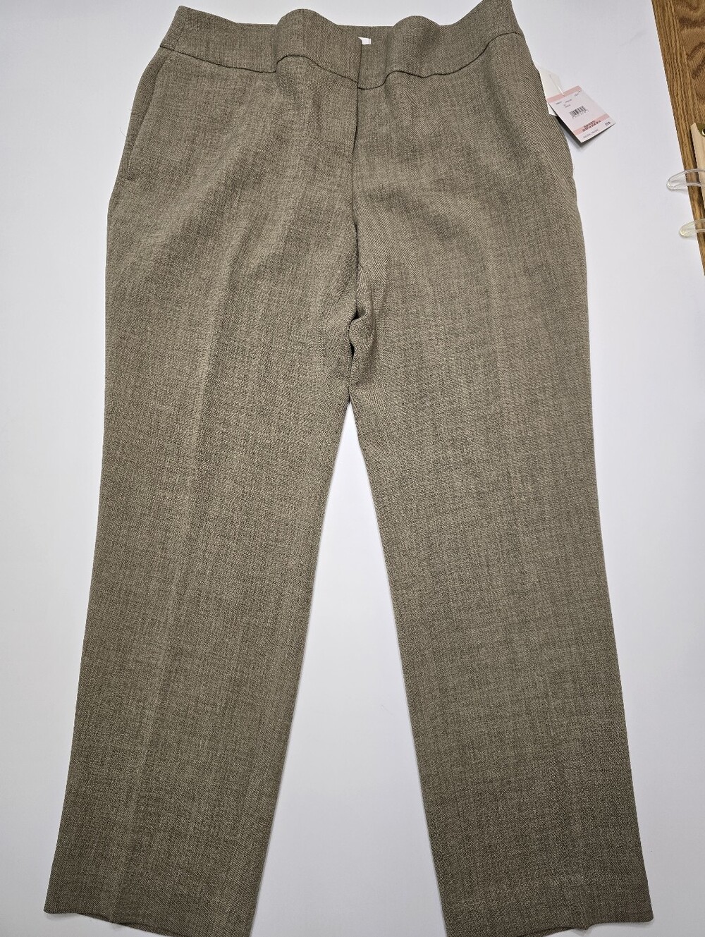 Kasper Straight-Leg Dress Pants in Taupe